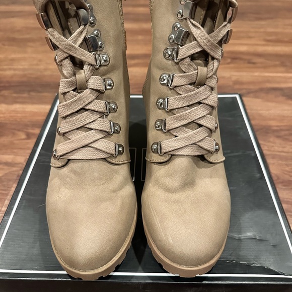 NIB MIA Lace Up Tan Heel Boots for Women size 8.5 - Picture 3 of 6